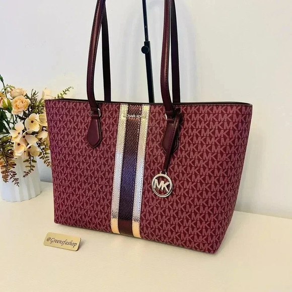 Michael Kors Sheila Large Signature Logo and Metallic Tote Bag - Picture 2 of 10